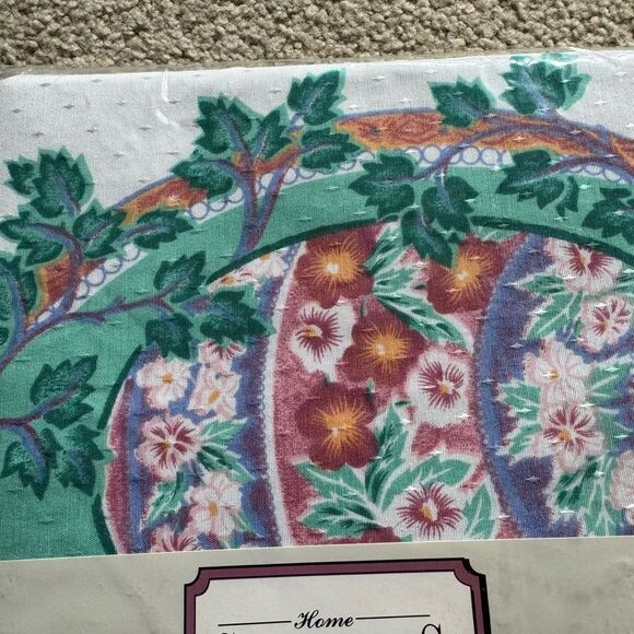 Vintage New Easter Egg Floral 70" ROUND Tablecloth Spring Fantasy Purple Green - Picture 9 of 12
